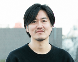 野崎さん_写真